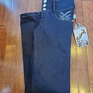 NWT STING BUTT LIFTING JEANS